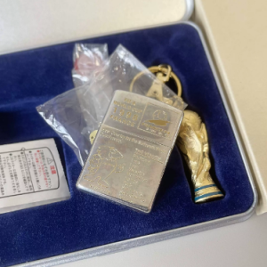 1998年原装正品ZIPPO 全金属世界杯限量1000台打火机