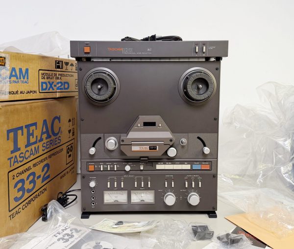 全新1982年TEAC 33-2开盘机 两轨38速三电机 磁带录音机
