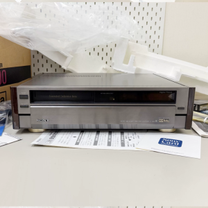 1989年索尼SONY EDV-8000 BETA磁带录像录音机皇