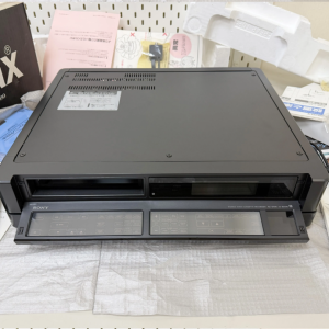 1990年索尼SONY SL-2100 BETA全触摸磁带录像录音机
