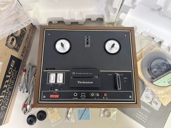 全新1974年松下TECHNICS RS-724U开盘机 7寸3磁头2轨机型