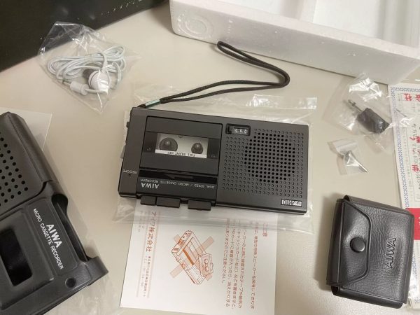 全新1990年爱华AIWA TP-M10 微型磁带随身听 金属录音机