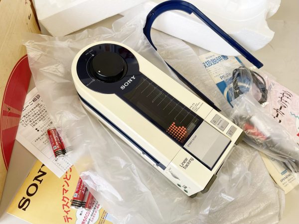 全新1983年索尼SONY PS-F5/F9 黑胶唱机 火烈鸟大电锯机