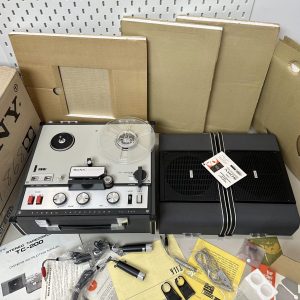 全新1964年索尼SONY TC-200 开盘机 4轨7寸组合外放机型
