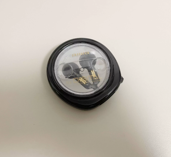 爱华AIWA V14 经典复古怀旧平头耳塞 原装正品耳机