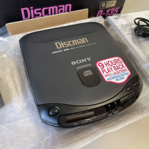 1994年索尼SONY D135 CD随身听 经典1BIT播放器