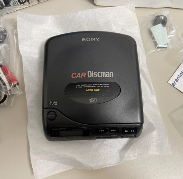 1991年索尼SONY D802K CD随身听 重低音车载抗震机型