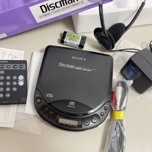 1993年索尼SONY D-225CR CD随身听 遥控车载抗震机型