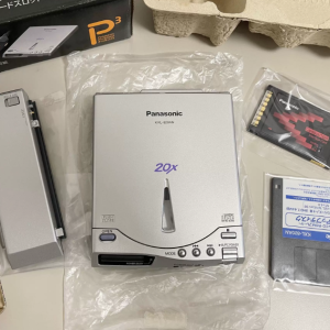 1999年松下PNASONIC KXL-820AN CD播放刻录一体机型
