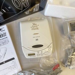 1999年BOSE CD-M8III CD随身听 超重低音16BIT播放器