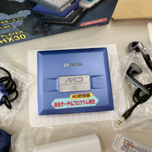 1998年爱华AIWA AM-HX30 MD随身听 全金属抗震单放机