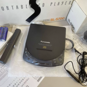 1990年松下PANASONIC S700 CD随身听全金属超薄机皇