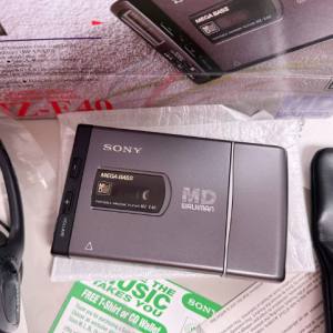 1997年索尼SONY MZ-E40 MD随身听 大推力经典单放机