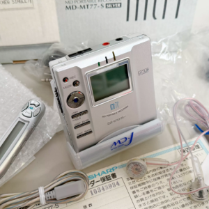 2000年夏普SHARP MD-MT77 20BIT多显示录放随身听
