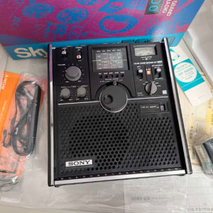 1973年索尼SONY ICF-5800 BCL 手提式高级旗舰收音机