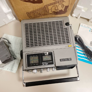 1976年胜利VICTOR M-5 移动电视+三频收音一体机型