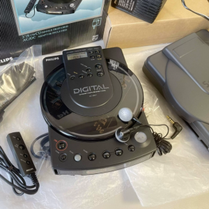 1991年飞利浦PHILIPS AZ-6897 CD机随身听 收音机皇