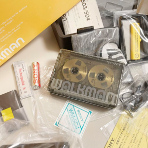1987年索尼SONY WM-504 磁带机随身听 透明开窗神机