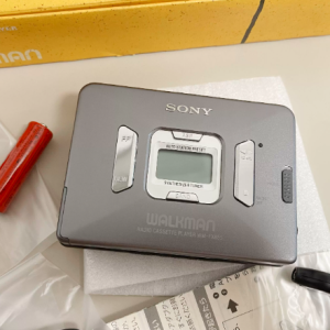 1999年索尼SONY WM-FX855 磁带随身听 超薄收音机型