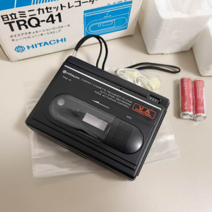 1981年日立HITACHI TRQ-41 磁带随身听 外放扬声器机型