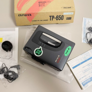 1992年爱华AIWA TP-650 磁带随身听 经典外置扬声器机型