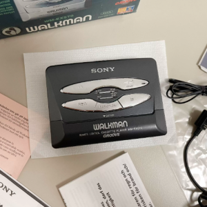1998年索尼SONY EX570 磁带随身听 金属单电池机型
