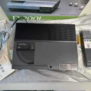 1987年索尼SONY D2001 便携CD播放机内置50W功放机型