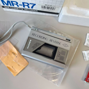 1986年三洋SANYO MR-R7 磁带随身听金属多功能外放机