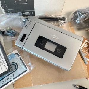 1978年索尼SONY TCM-100磁带随身听全金属外放录音机
