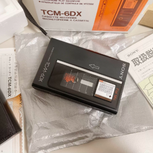 1986年索尼SONY TCM-6DX 磁带随身听 怀旧外放机型