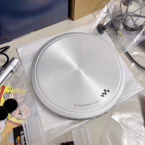 2001年索尼SONY D-EJ955 CD随身听 全金属超薄抗震机