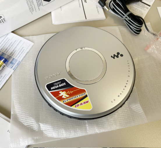 2006年索尼SONY EJ021/011 CD机随身听 末代经典机型