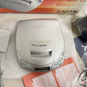 1998年索尼SONY D-C21 CD随身听 MB重低音入门经典机型
