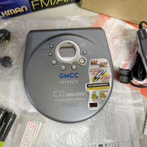 2000年索尼SONY D-FJ75TR CD随身听 抗震FM/AM收音机