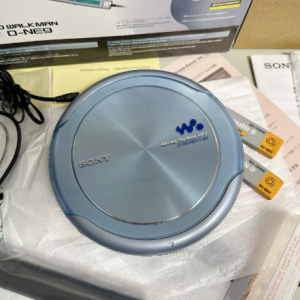 2003年索尼SONY D-NE9 CD随身听 经典多功能超薄机型