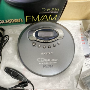 2000年索尼SONY D-FJ65 CD随身听 FM/AM收音播放器
