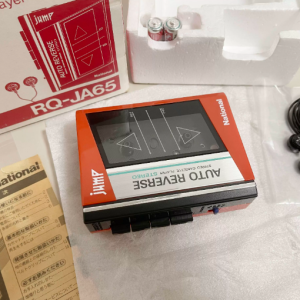1986年松下NATIONAL RQ-JA65磁带随身听JAMP开窗机型