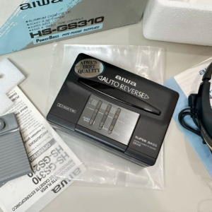 1993年爱华AIWA HS-GS310 磁带随身听 重低音EQ机型