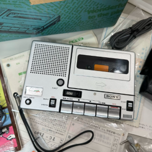 1975年索尼SONY TC-1100 磁带随身听 金属外放录音机