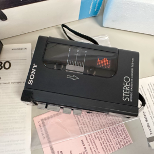 1985年索尼SONY TCS-430 磁带录音机立体声外放机型