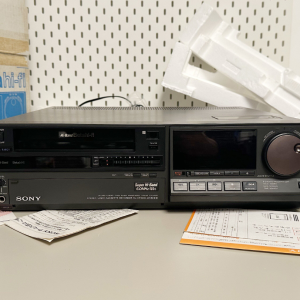 1986年索尼SONY SL-HF3000 BETAPRO磁带录像录音机