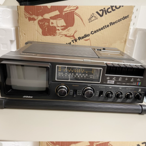 1975年胜利VICTOR CX50 磁带+收音+电视 便携一体机