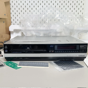 1982年松下NATIONAL NV-550业务级VHS磁带录像录音机
