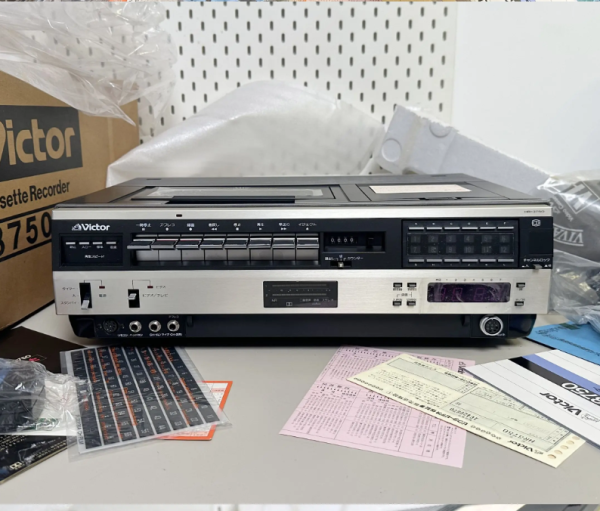 1978年胜利VICTOR HR-3750 经典VHS磁带录音录像机