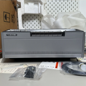 1977年东芝TOSHIBA KV-4100 磁带彩色高音质 音像机