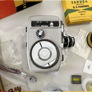 1949年雅西卡YASHICA CINE 八毫米胶片单筒摄像机