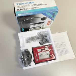 1981年东芝TOSHIBA KT-VS1 磁带随身听 收音卡单放机