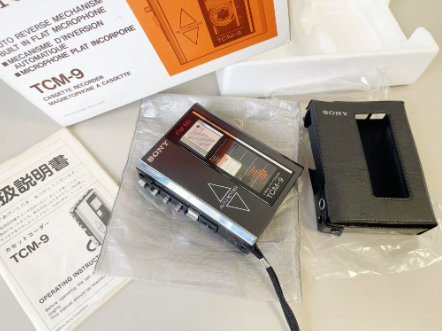 1982年索尼SONY TCM-9 磁带随身听 外置扬声器录音机型