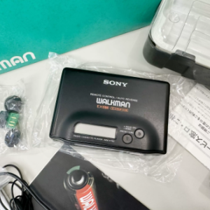 【全新稀少】1990年索尼SONY WM-F702 磁带随身听 金属收音自控机