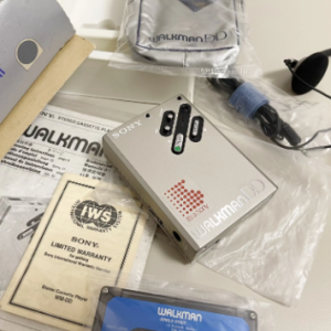 1982年索尼SONY WM-DD 磁带随身听 全金属直驱单放机